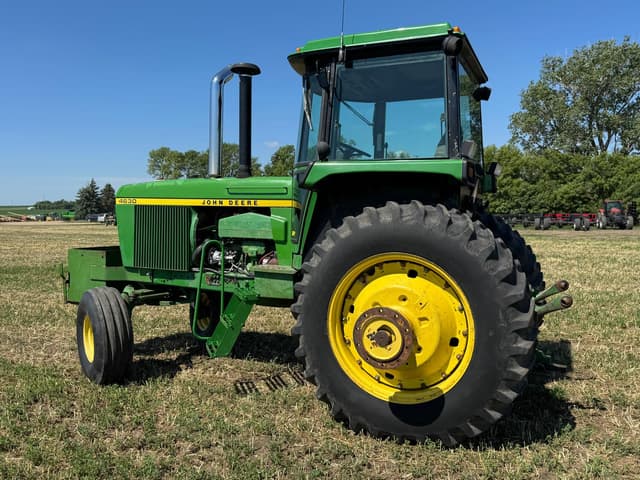 Image of John Deere 4630 equipment image 2