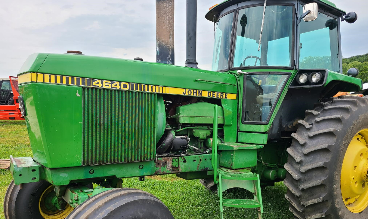 Main image John Deere 4640