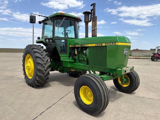 Image of John Deere 4640 equipment image 3