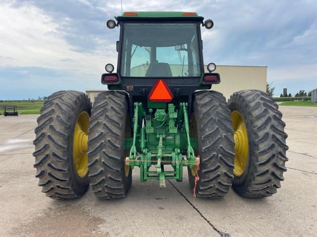 Image of John Deere 4640 equipment image 4