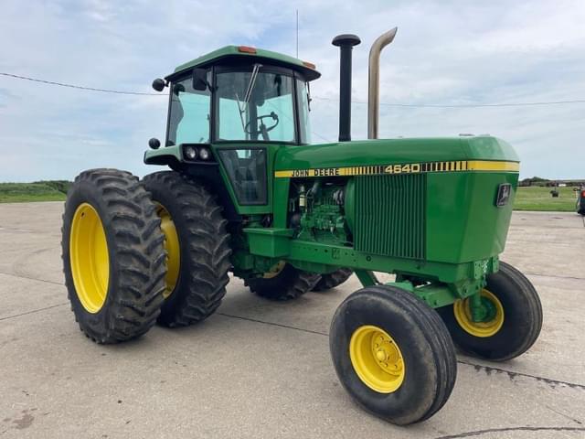 Image of John Deere 4640 equipment image 2