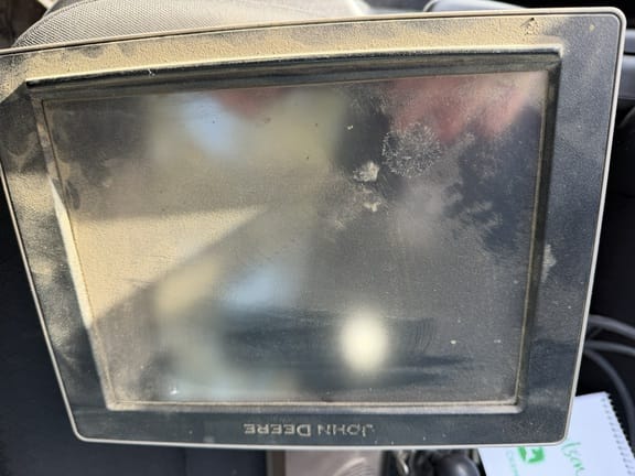 John Deere 4640 Equipment Image0