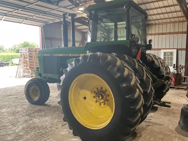 Image of John Deere 4640 equipment image 2