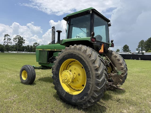 Image of John Deere 4640 equipment image 1