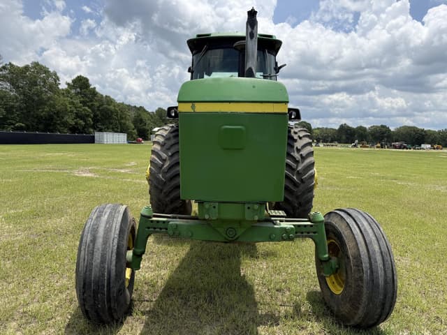 Image of John Deere 4640 equipment image 4