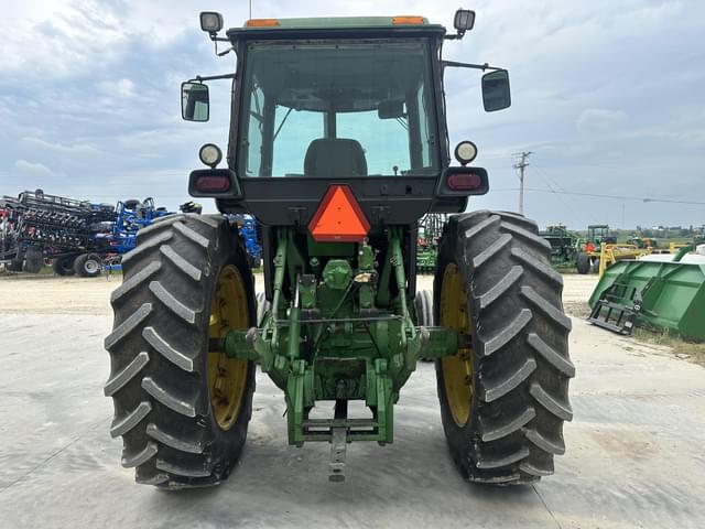 Image of John Deere 4640 equipment image 3