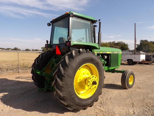 Image of John Deere 4640 equipment image 4