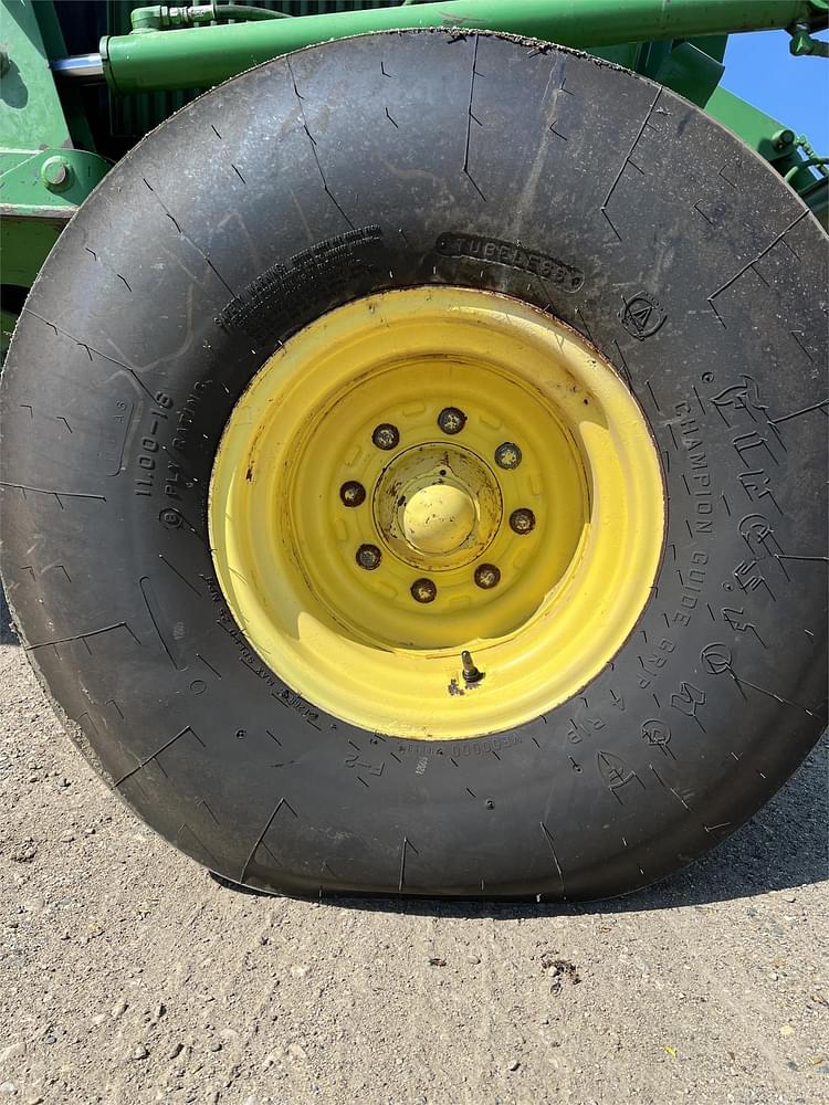 Main image John Deere 4640 13