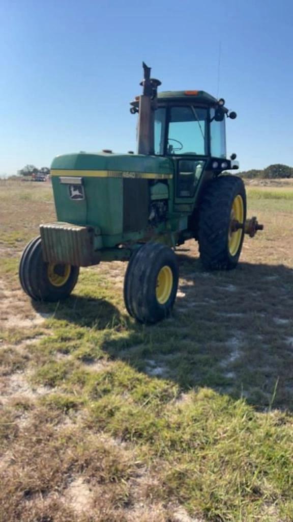 Image of John Deere 4640 equipment image 1