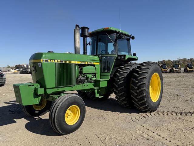 Image of John Deere 4640 equipment image 2