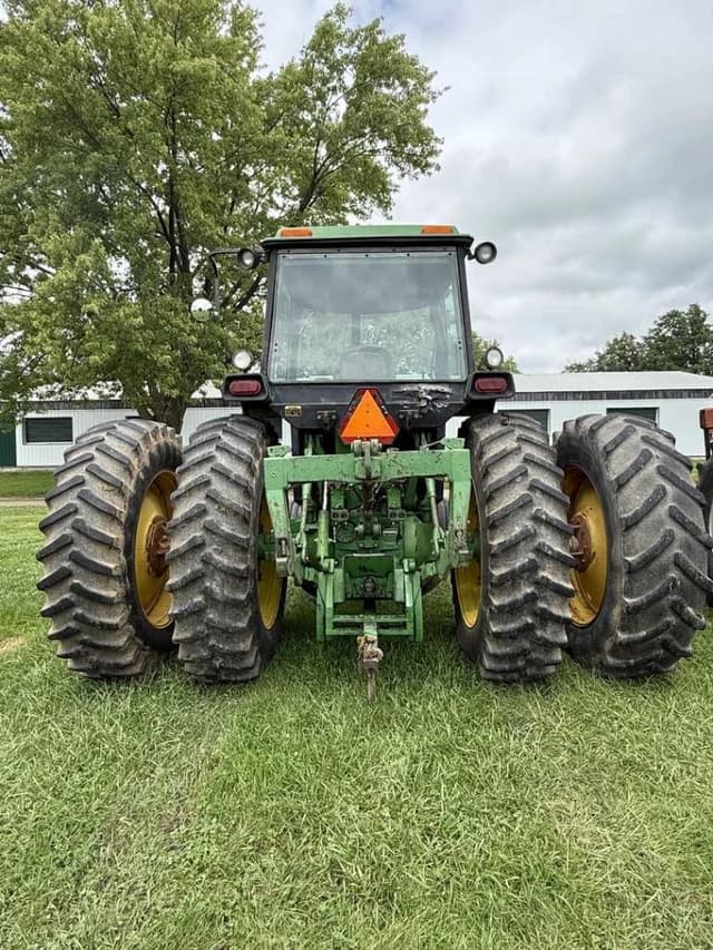Image of John Deere 4640 equipment image 4