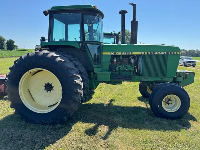 Image of John Deere 4640 equipment image 2