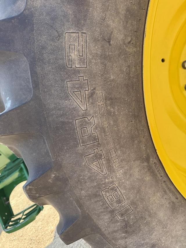 Image of John Deere 4640 equipment image 3