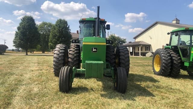 Image of John Deere 4640 equipment image 1