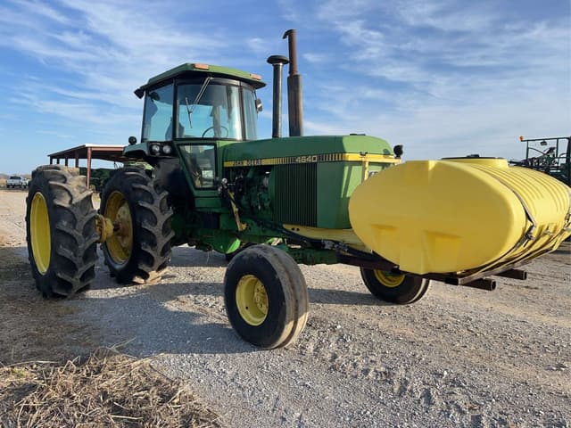 Image of John Deere 4640 equipment image 1