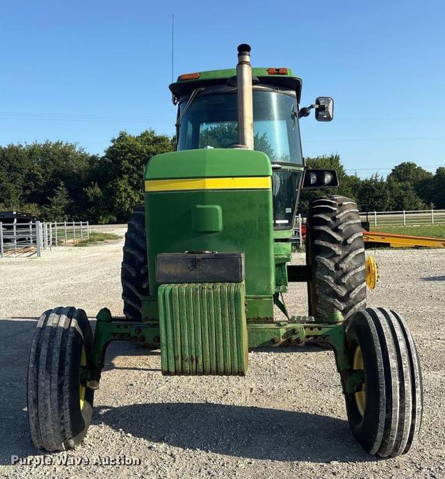 Image of John Deere 4640 equipment image 1