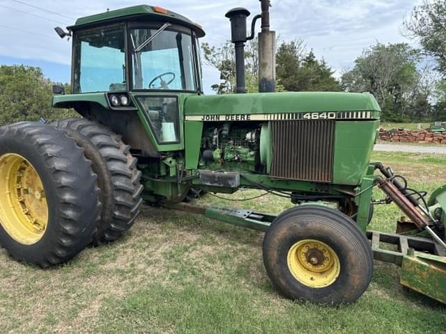 Image of John Deere 4640 equipment image 2