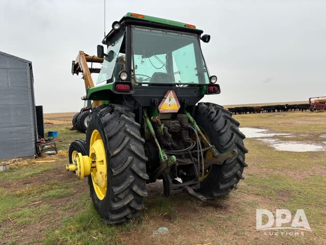 Image of John Deere 4640 equipment image 4
