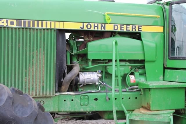 Image of John Deere 4640 equipment image 4
