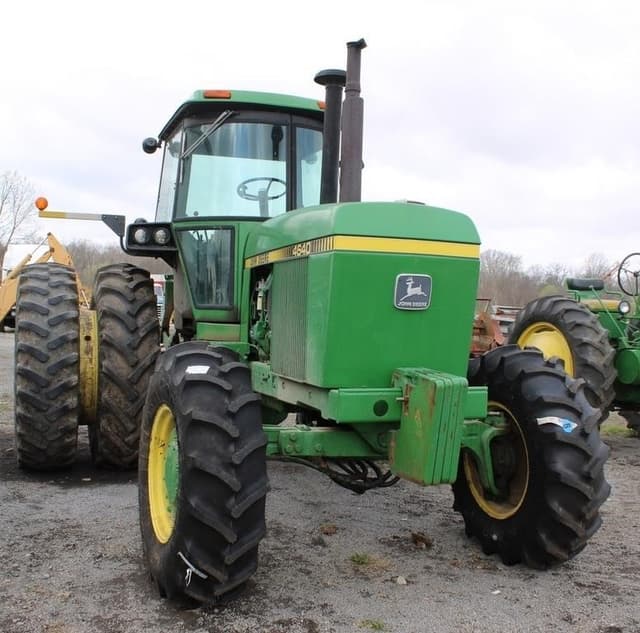 Image of John Deere 4640 equipment image 1