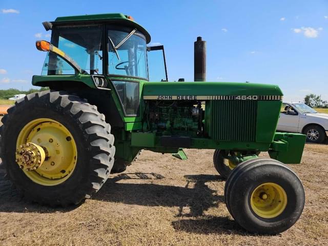Image of John Deere 4640 equipment image 4