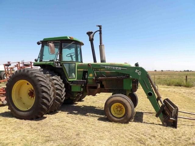 Image of John Deere 4640 equipment image 1