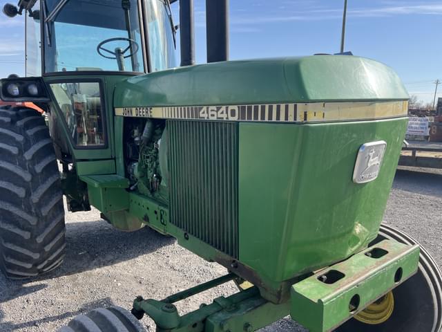 Image of John Deere 4640 equipment image 3