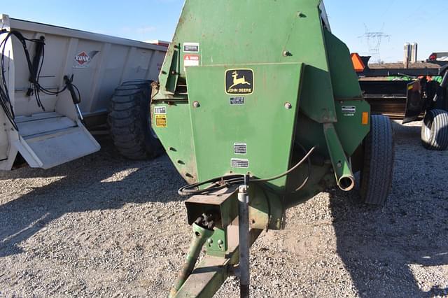 Image of John Deere 465 equipment image 2