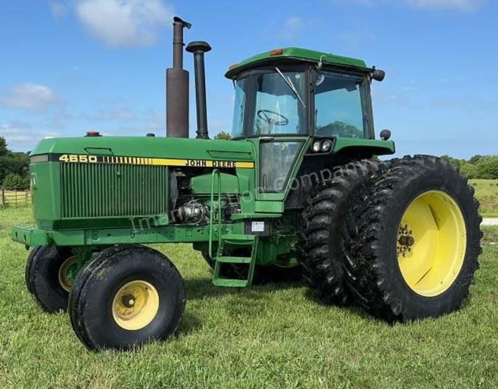 John Deere 4650 Equipment Image0
