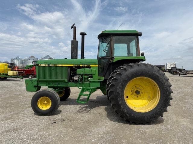 Image of John Deere 4650 equipment image 1