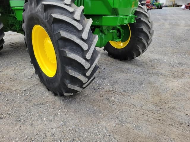 Image of John Deere 4650 equipment image 3