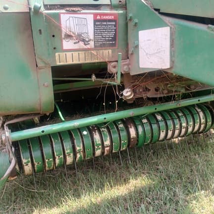 Image of John Deere 466 equipment image 2