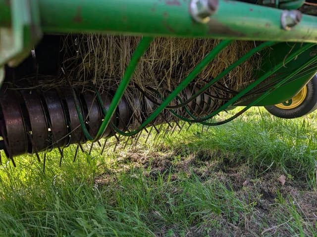Image of John Deere 466 equipment image 4