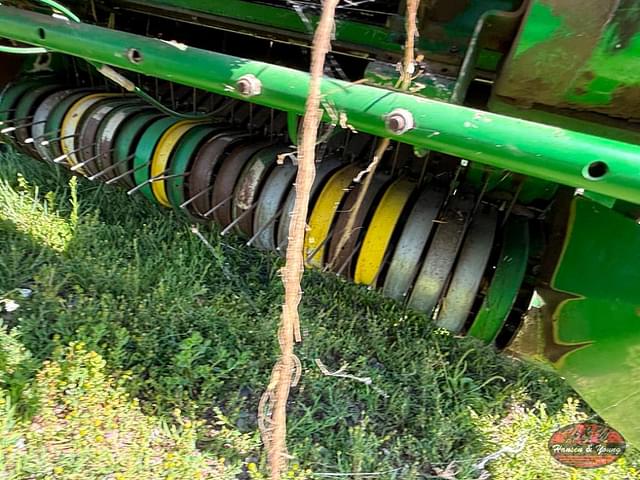 Image of John Deere 466 equipment image 3