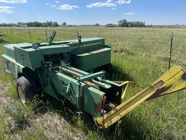 Image of John Deere 467 equipment image 1