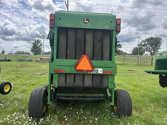 Image of John Deere 468 MegaWide Plus equipment image 4