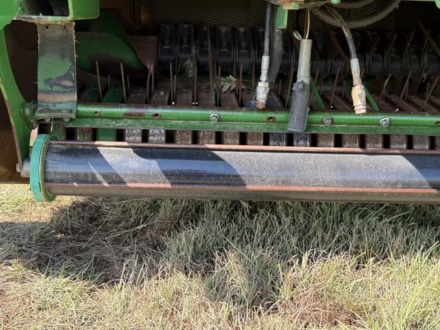 Image of John Deere 468  equipment image 4