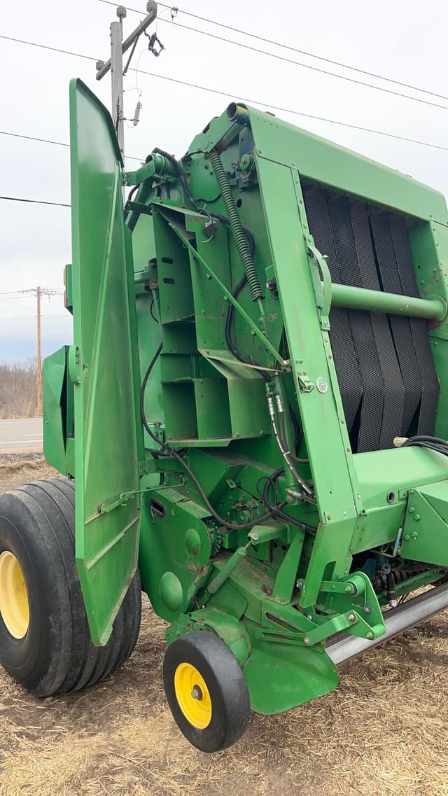 Image of John Deere 468 MegaWide Plus equipment image 3