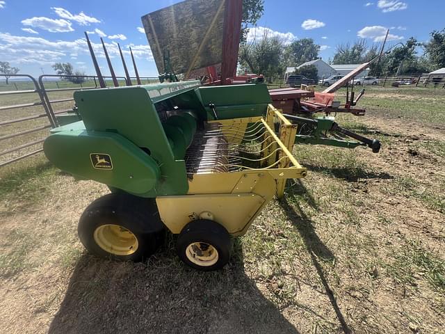 Image of John Deere 468 equipment image 4