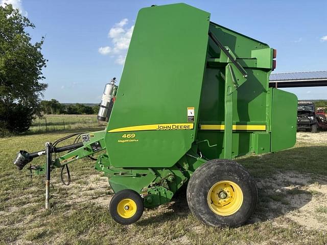 Image of John Deere 469 Megawide Plus equipment image 1