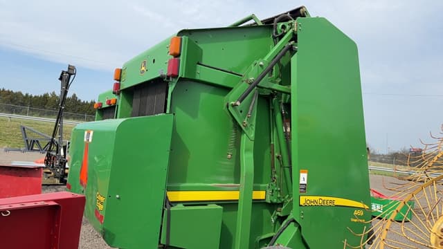 Image of John Deere 469 equipment image 3