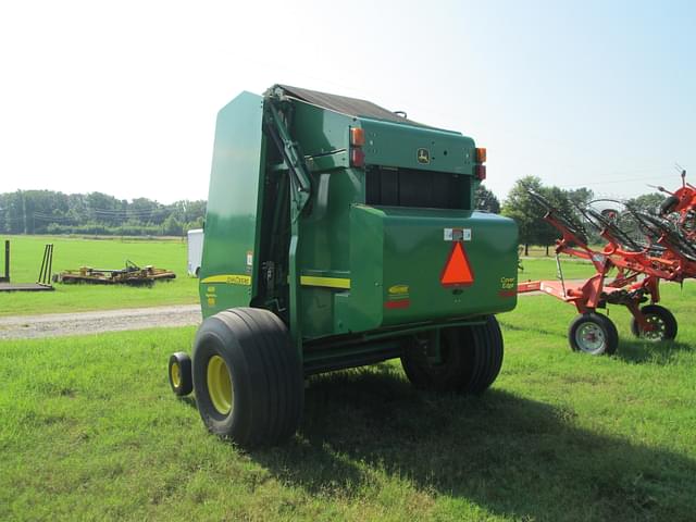 Image of John Deere 469 equipment image 3