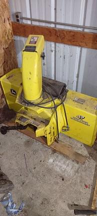 Image of John Deere 47" Snow Blower Primary image