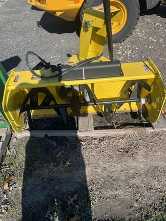 Image of John Deere 47" Snow Blower equipment image 3