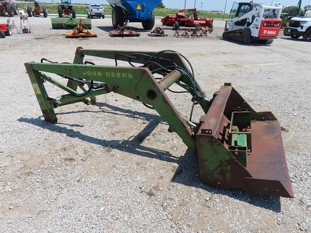 Image of John Deere 47 equipment image 2