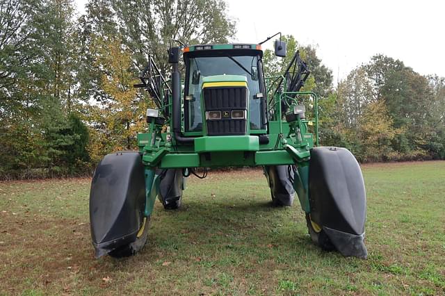 Image of John Deere 4700 equipment image 1