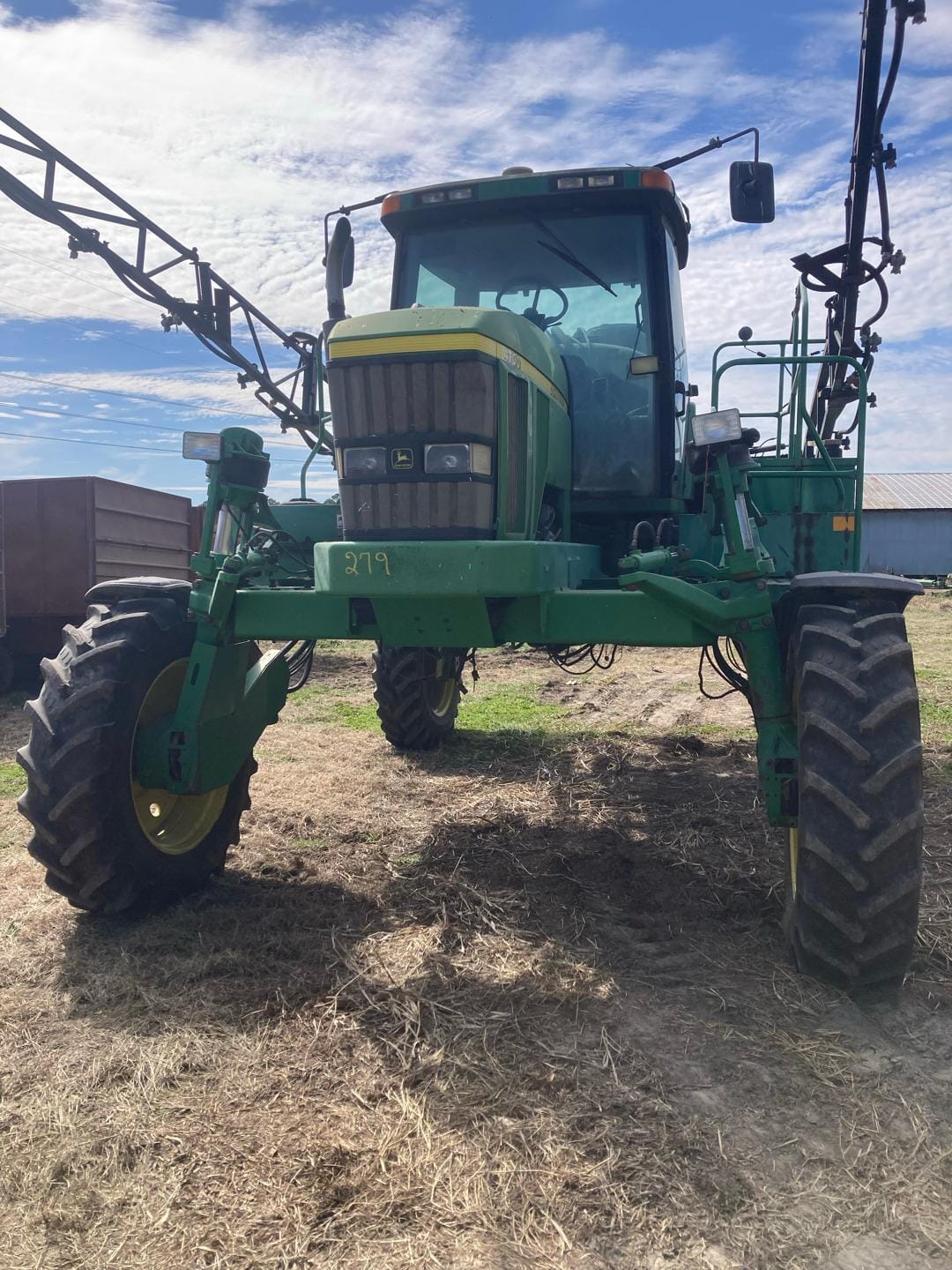 Main image John Deere 4700