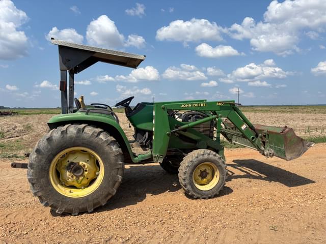 Image of John Deere 4700 equipment image 1