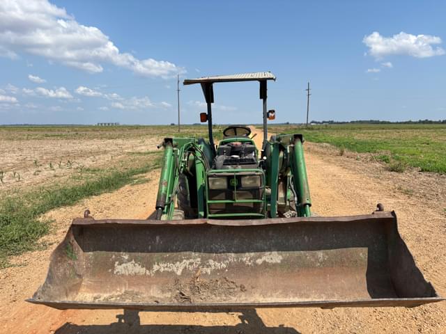 Image of John Deere 4700 equipment image 3