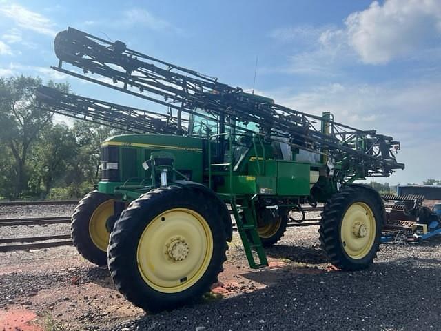 SOLD - John Deere 4710 Chemical Applicators Sprayers - Self